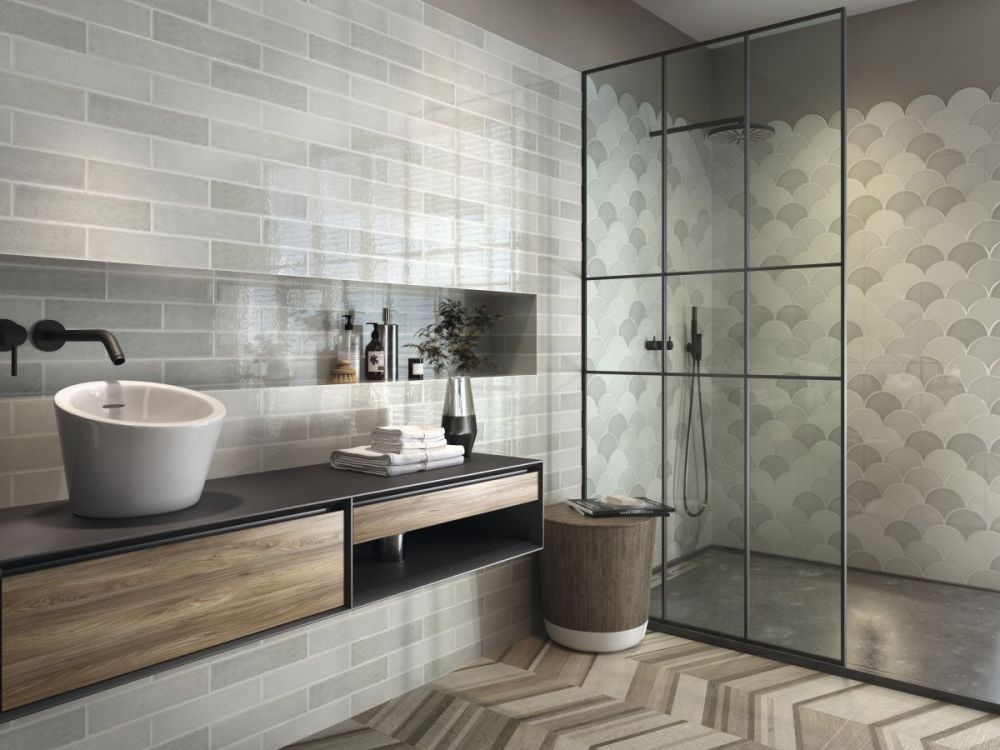 Wet Room and Walk-in Shower Ideas